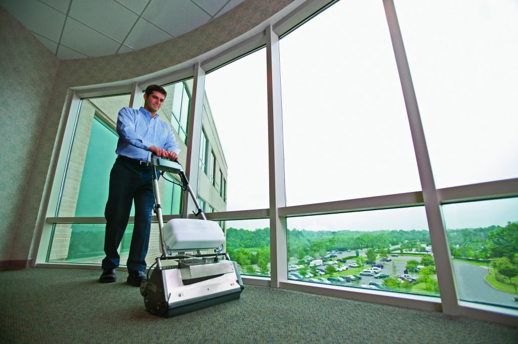 ServiceMaster By Simons Provides Commercial Carpet Cleaning Services For Businesses And Commercial Buildings Throughout Chicago, Oak Park And The Northern Suburbs Of Illinois