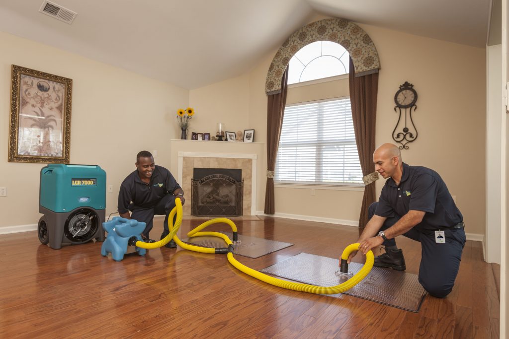 Jefferson Park Water Damage Restoration - Water Cleanup - ServiceMaster Restoration By Simons
