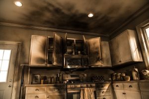 Rogers Park Fire Damage Restoration - Smoke Damage Restoration - Fire Mitigation - Smoke Mitigation - ServiceMaster Restoration By Simons - Chicago IL